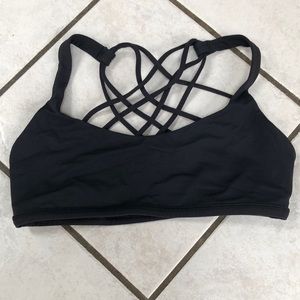 Lululemon sports bra